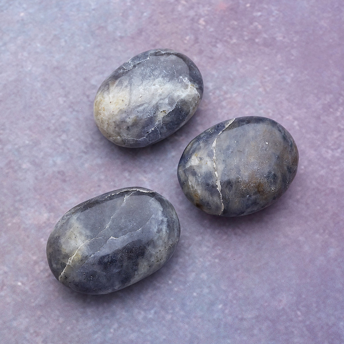 ◼️特集｜URAOTOSTONE同士が起こした奇跡の産物「熟成石」 – URAOTO-to